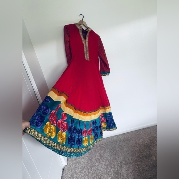 Very beautiful Indian dress - Picture 9 of 11